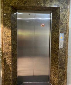 Đá ốp thang máy